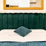 Casa Bolognetti Bed & Breakfast