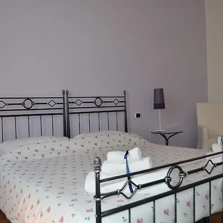 Casa Bolognetti לינה וארוחת בוקר 4*